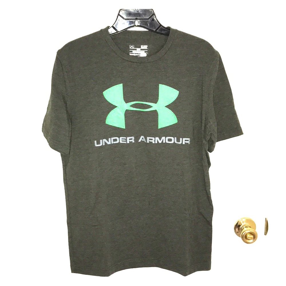 Grey Under Armour Small Heat Gear Short Sleeve Tee